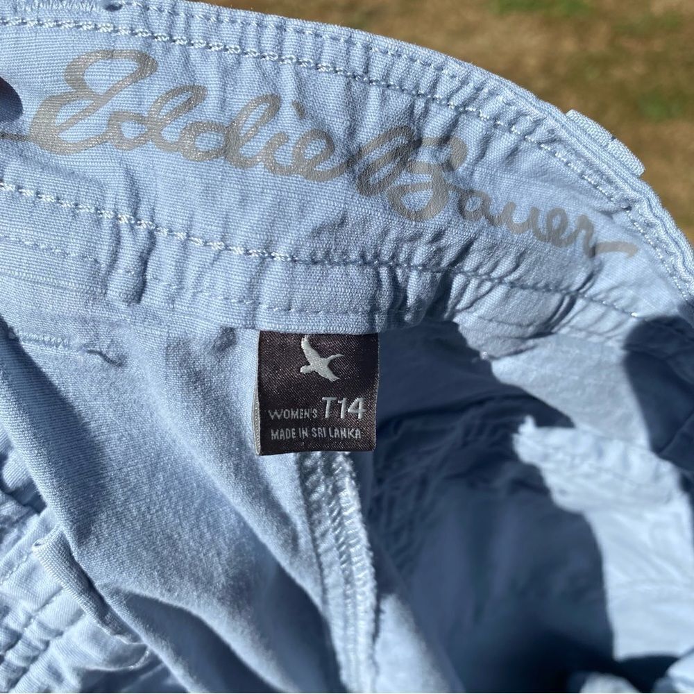 Eddie Bauer Women’s Cargo Pants T14 - Picture 9 of 10